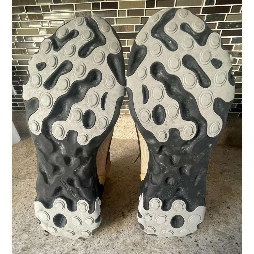 RARE🔥 Size 13 - Nike React Ianga ACG TheIoth Club Gold Electric AV5555-700